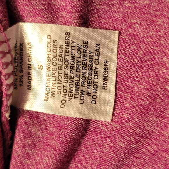 🎈 4/$20 Reebok tee - Picture 5 of 5